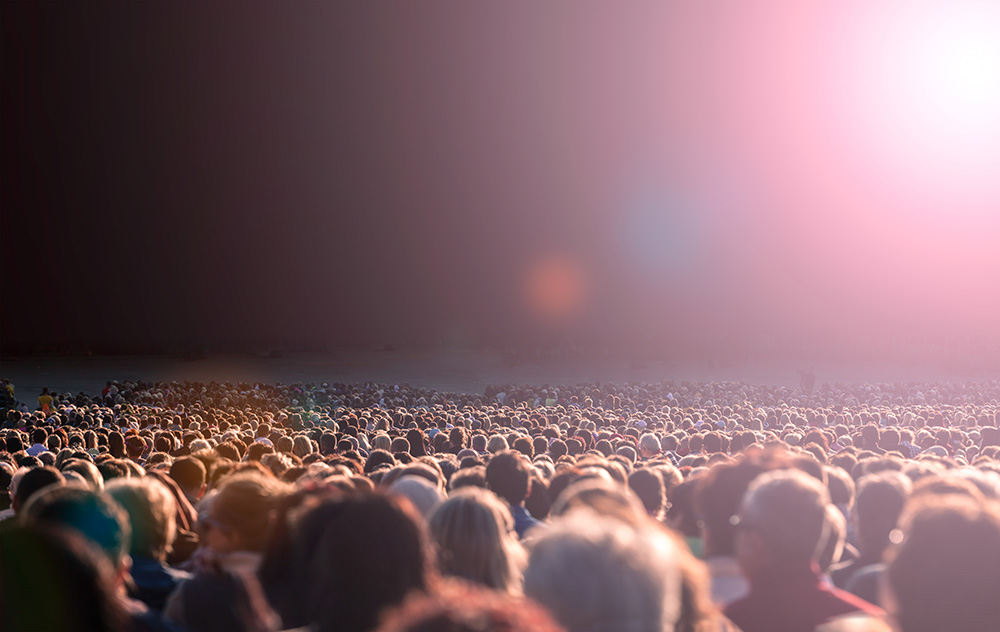 “Technology Has the Power to Help Humans Be More Human” — Vinda Souza, Bullhorn’s VP of Marketing Communications, on Bullhorn Engage, AI, and the Power of People