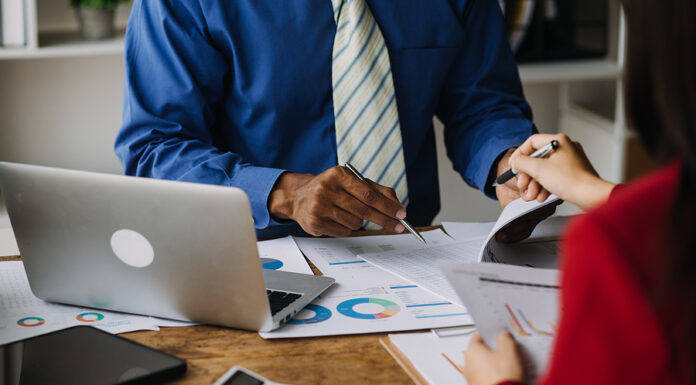 Recession Projected to Start in Mid-2023, as Leading Economic Index Falls for Another Month