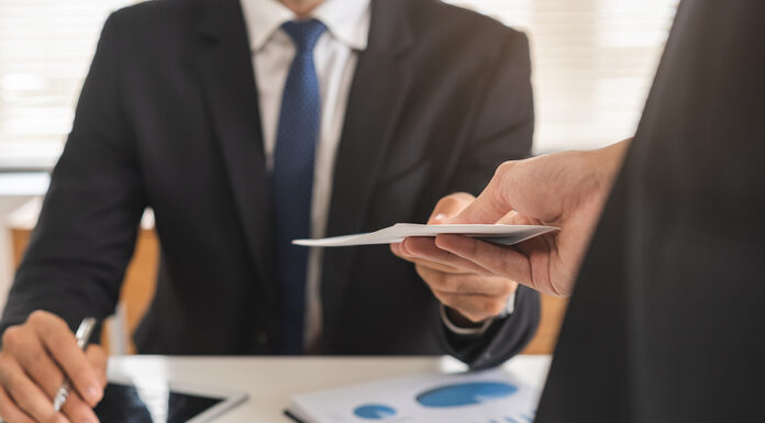 Healthcare Leadership Crisis: Nearly Half of Executives Plan Exit Within a Year