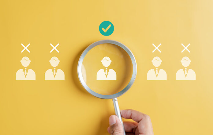 Selective New Career Recruitment Sites. Recruiting With Online T