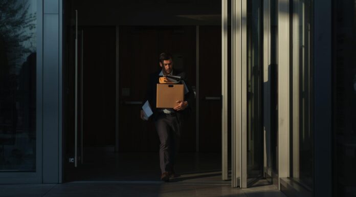 Six in 10 Employers Plan Layoffs in Response to AI, Economic Uncertainty